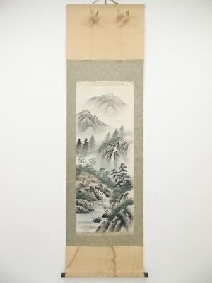 湖山筆　彩色山水　肉筆絹本掛軸（共箱）